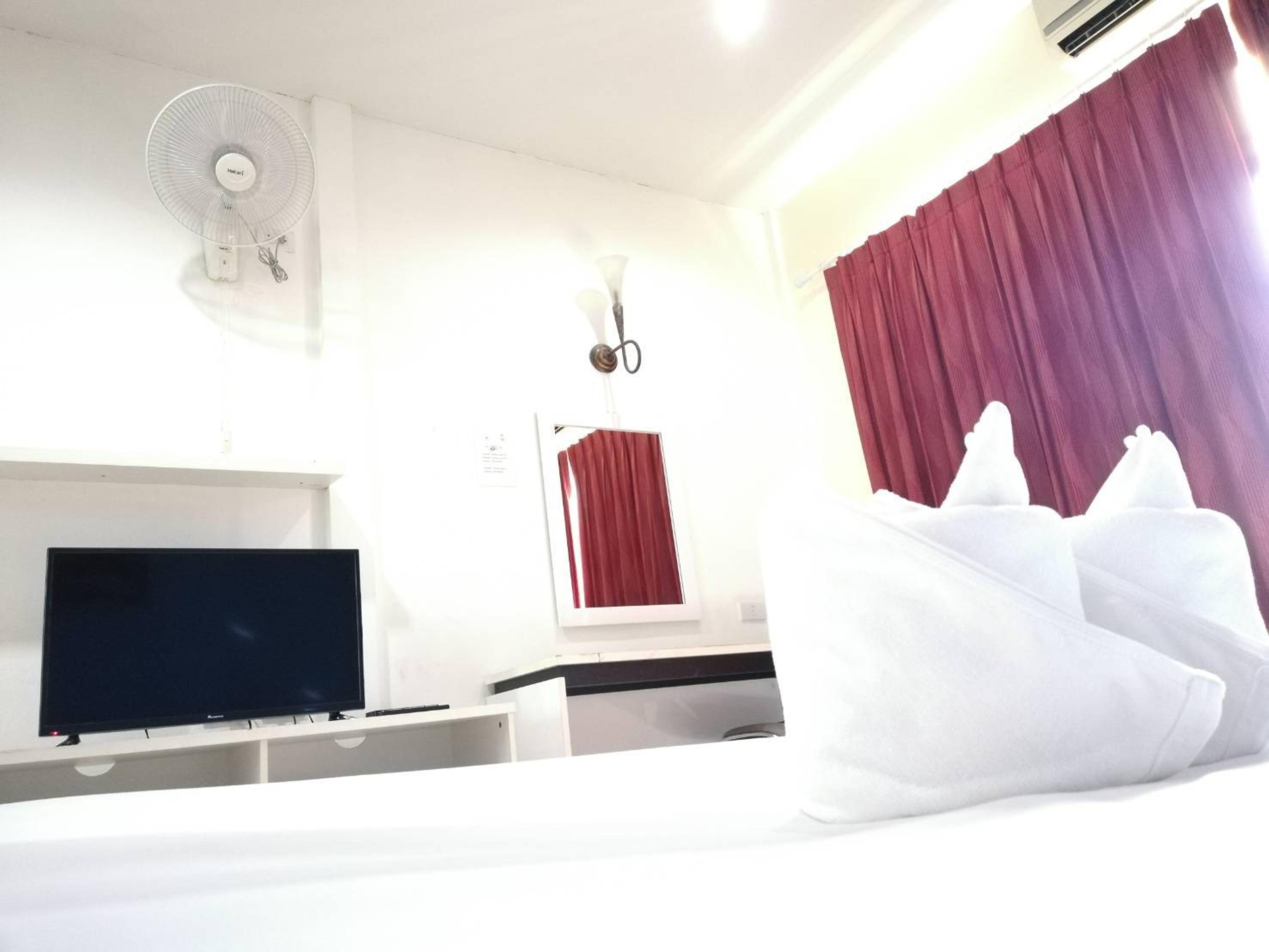 Andaman Place Thalang Exterior photo